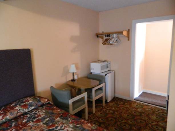 Imagen de la habitación del Hotel Tropizar Motel. Foto 9