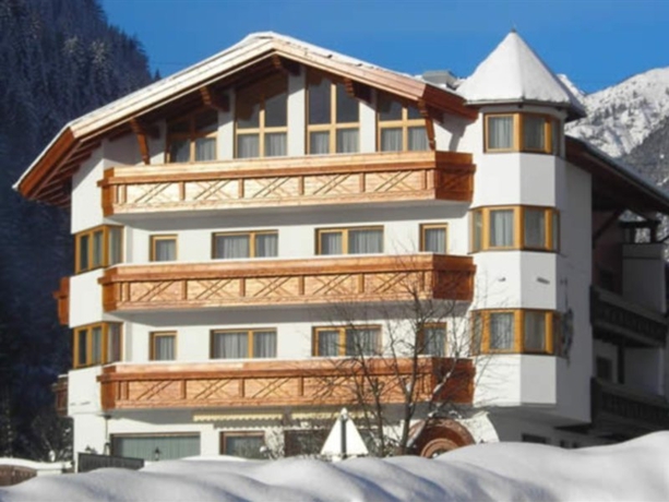 Imagen general del Hotel Troschana. Foto 5