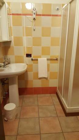 Imagen de la habitación del Hotel Trotter. Foto 7