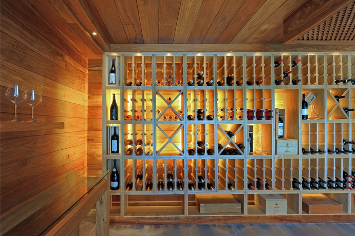 Imagen del bar/restaurante del Hotel Trou aux Biches Villas Beachcomber. Foto 11