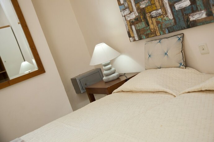 Imagen general del Hotel Troulakis Beach. Foto 6