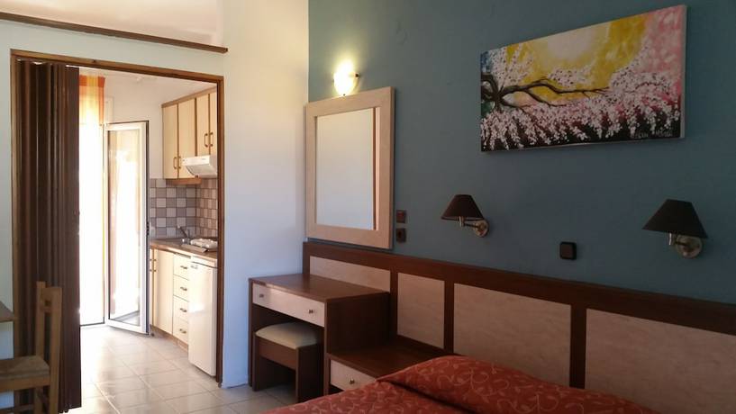 Imagen de la habitación del Hotel Troulis Seaside. Foto 11