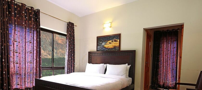 Imagen general del Hotel Trout Lodges. Foto 16
