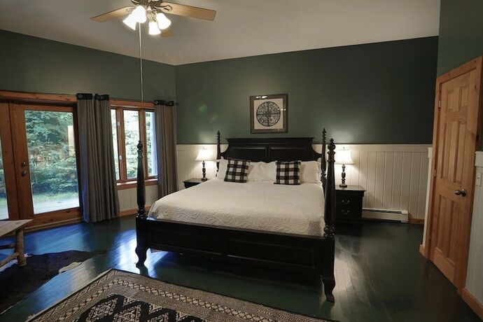 Imagen de la habitación del Hotel Trout Point Lodge of Nova Scotia. Foto 11