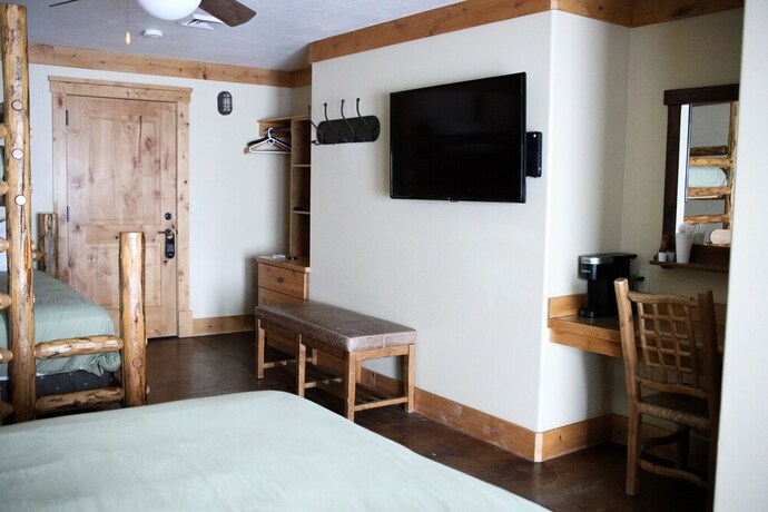 Imagen general del Hotel TroutHunter. Foto 16