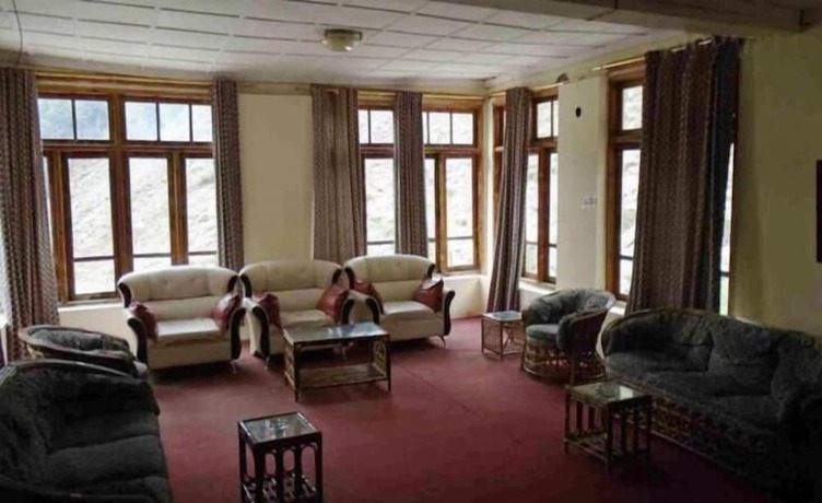 Imagen general del Hotel Troutland Naran. Foto 10