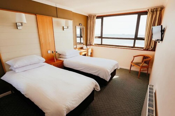 Imagen de la habitación del Hotel Trouville. Foto 17