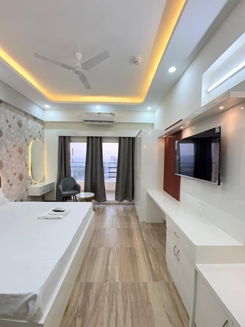 Imagen de la habitación del Hotel Trovero Suites. Foto 9