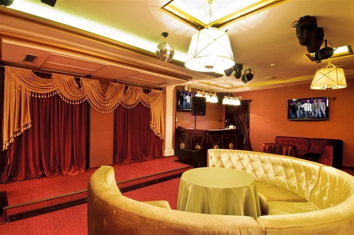 Imagen del bar/restaurante del Hotel Troy, Krasnodar. Foto 4