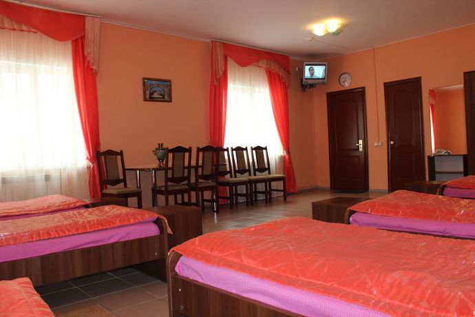 Imagen de la habitación del Hotel Troya. Foto 17