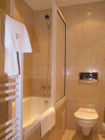 Imagen de la habitación del Hotel Troyan Plaza. Foto 20