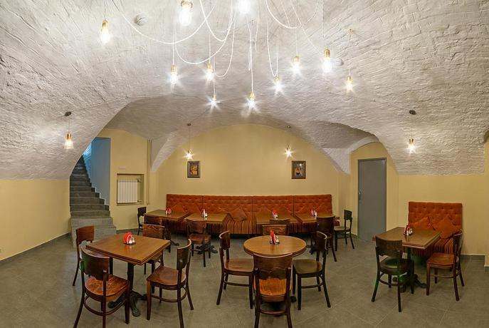 Imagen del bar/restaurante del Hotel Troyka Moscow. Foto 2