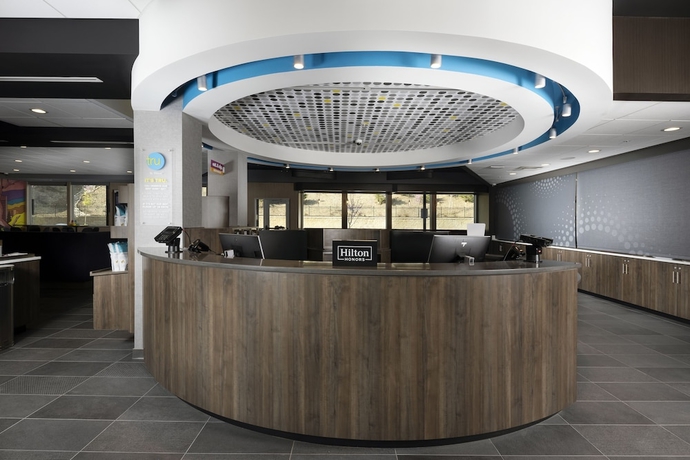 Imagen de los interiores del Hotel Tru By Hilton Asheville East. Foto 12