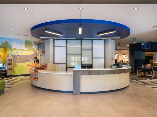 Imagen de los interiores del Hotel Tru By Hilton Atlanta Airport College Park. Foto 13