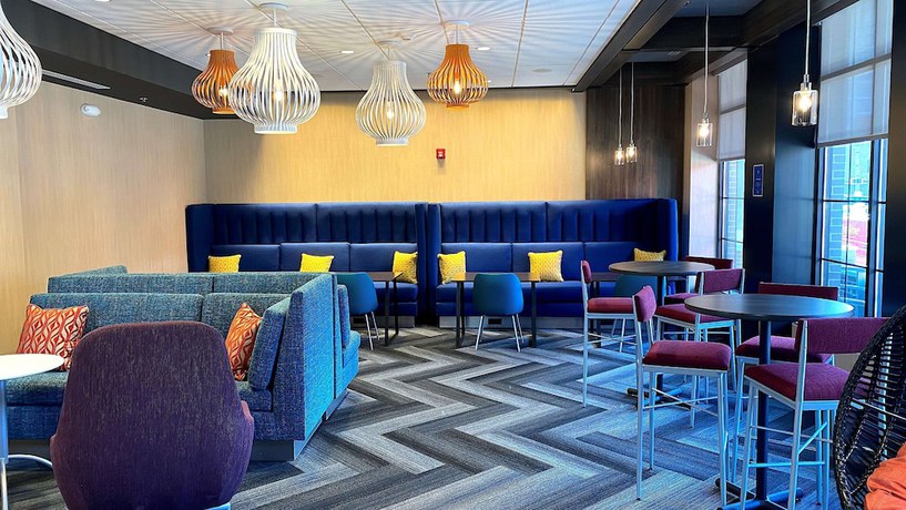 Imagen de los interiores del Hotel Tru By Hilton Baltimore Harbor East, Md. Foto 11