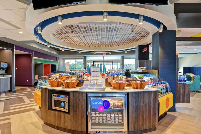 Imagen de los interiores del Hotel Tru By Hilton Baton Rouge Citiplace, La. Foto 14