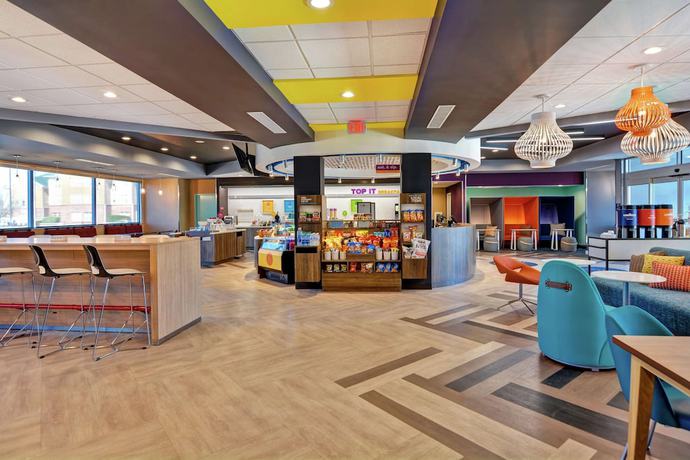 Imagen de los interiores del Hotel Tru By Hilton Baton Rouge Citiplace, La. Foto 19