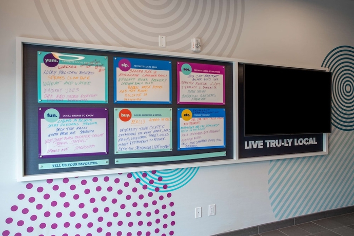 Imagen de los interiores del Hotel Tru By Hilton Bradenton I-75, FL. Foto 11
