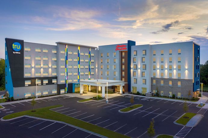 Imagen general del Hotel Tru By Hilton Charlotte Airport Lake Pointe. Foto 1