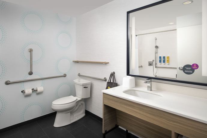 Imagen de la habitación del Hotel Tru By Hilton Charlotte Airport Lake Pointe. Foto 12