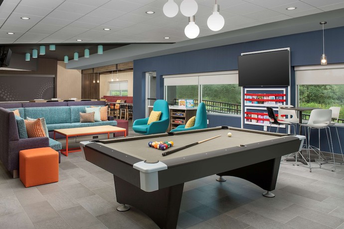 Imagen de los interiores del Hotel Tru By Hilton Charlotte Airport Lake Pointe. Foto 20