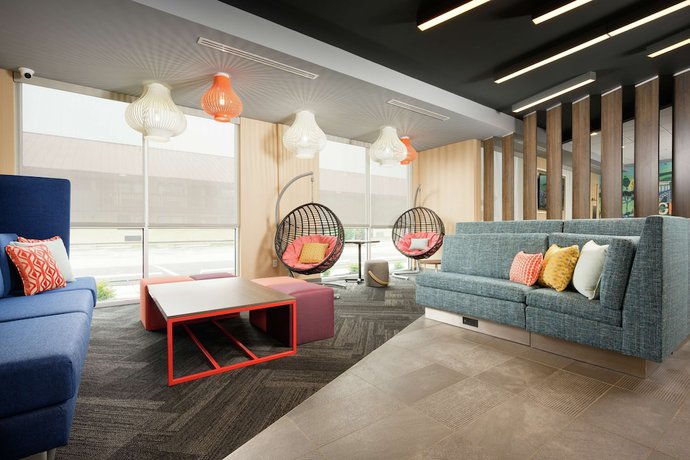 Imagen de los interiores del Hotel Tru By Hilton Chattanooga Hamilton Place. Foto 16