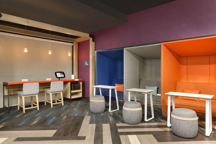 Imagen de los interiores del Hotel Tru By Hilton Cheyenne Wy. Foto 17