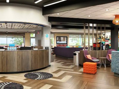 Imagen de los interiores del Hotel Tru By Hilton Comstock Park Grand Rapids, MI. Foto 5