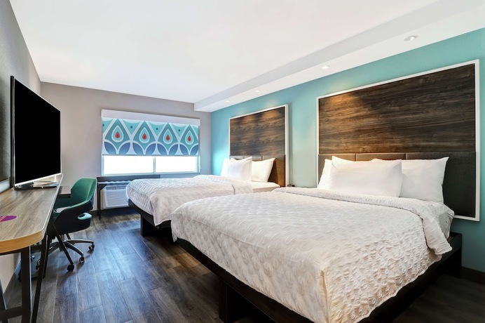 Imagen de la habitación del Hotel Tru By Hilton Edmonton Windermere. Foto 3