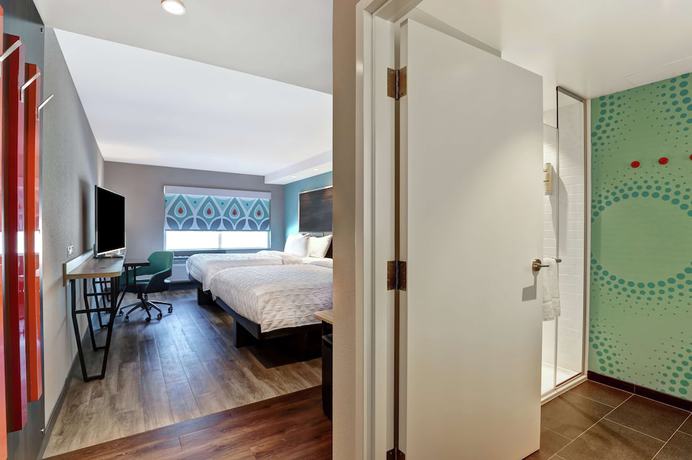 Imagen de la habitación del Hotel Tru By Hilton Edmonton Windermere. Foto 11