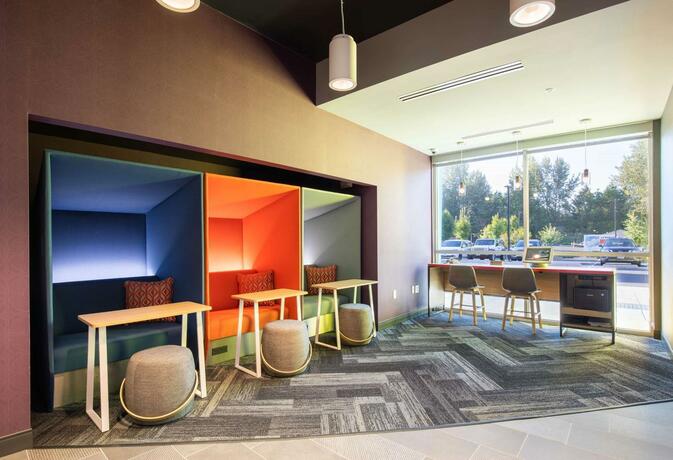 Imagen de los interiores del Hotel Tru By Hilton Eugene, Or. Foto 34