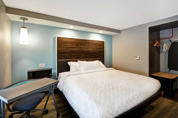 Imagen de la habitación del Hotel Tru By Hilton Fort Wayne. Foto 17