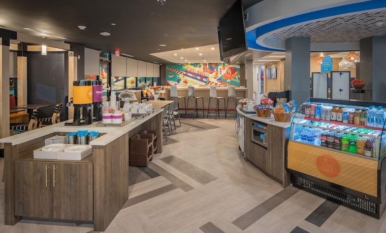 Imagen de los interiores del Hotel Tru By Hilton Garland Richardson. Foto 13