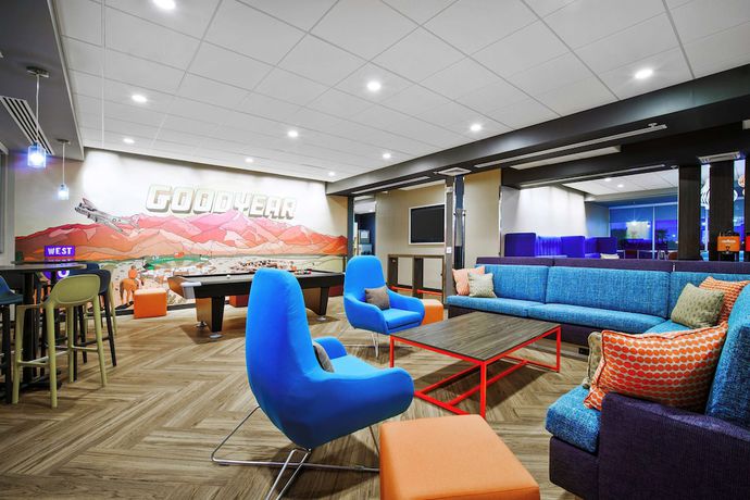 Imagen de los interiores del Hotel Tru By Hilton Goodyear Phoenix West, Az. Foto 14