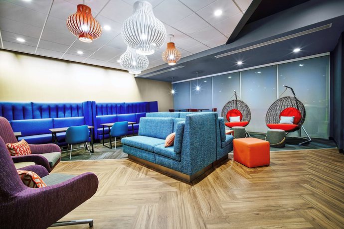 Imagen de los interiores del Hotel Tru By Hilton Goodyear Phoenix West, Az. Foto 15