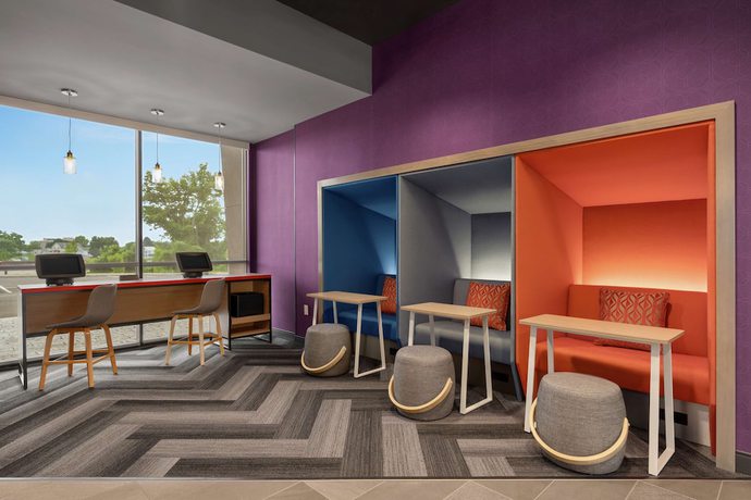 Imagen de los interiores del Hotel Tru By Hilton Hershey Chocolate Avenue. Foto 16