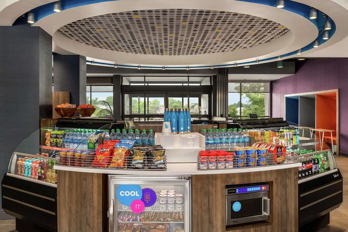 Imagen de los interiores del Hotel Tru By Hilton Hershey Chocolate Avenue. Foto 20