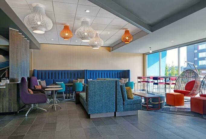 Imagen de los interiores del Hotel Tru By Hilton Knoxville West Turkey Creek. Foto 32