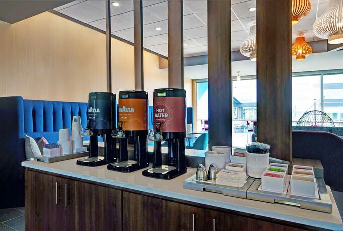 Imagen del bar/restaurante del Hotel Tru By Hilton Knoxville West Turkey Creek. Foto 10