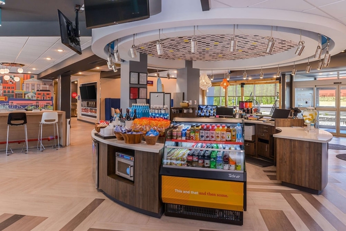Imagen de los interiores del Hotel Tru By Hilton Little Rock West. Foto 15