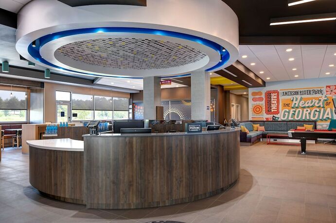 Imagen de los interiores del Hotel Tru By Hilton Macon North, GA. Foto 20