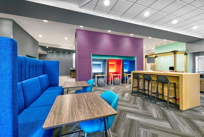 Imagen de los interiores del Hotel Tru By Hilton Minneapolis Downtown. Foto 16