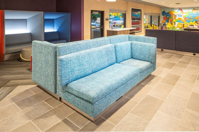 Imagen de los interiores del Hotel Tru By Hilton Minneapolis Mall Of America. Foto 17