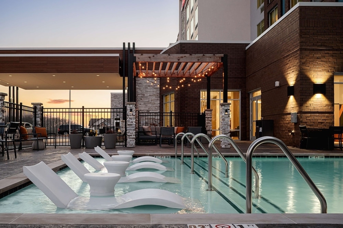 Imagen de la piscina del Hotel Tru By Hilton Mt. Juliet, TN. Foto 19