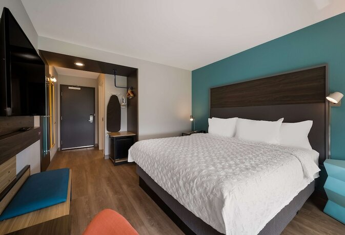 Imagen de la habitación del Hotel Tru By Hilton Novi Detroit. Foto 12