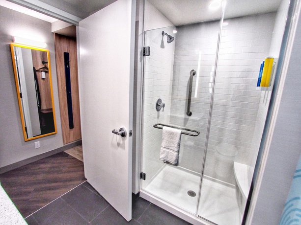 Imagen de la habitación del Hotel Tru By Hilton Oklahoma City Airport. Foto 10