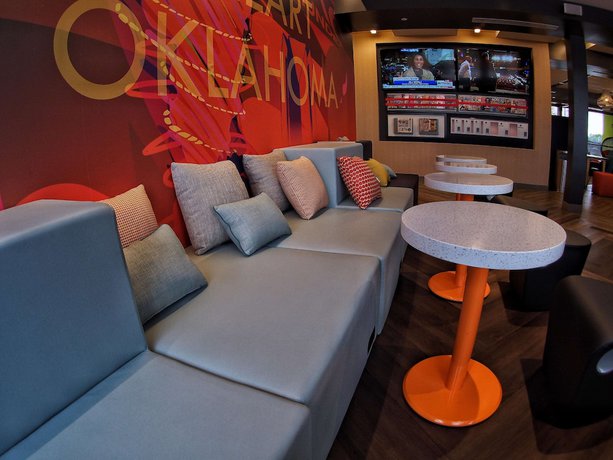 Imagen de los interiores del Hotel Tru By Hilton Oklahoma City Airport. Foto 19
