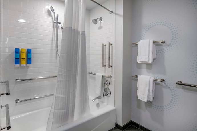 Imagen de la habitación del Hotel Tru By Hilton Omaha I-80 At 72nd Street, Ne. Foto 11