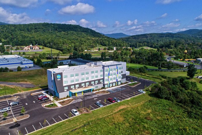 Imagen general del Hotel Tru By Hilton Roanoke Hollins. Foto 2