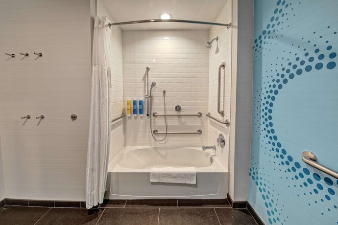 Imagen de la habitación del Hotel Tru By Hilton Roanoke Hollins. Foto 9